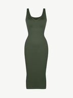 Deep V-Neck Waist Trimming Dress with Removable Pads